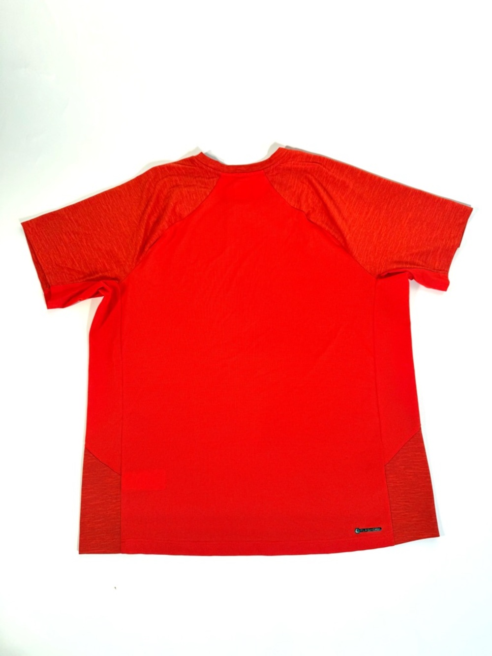 The North Face Men's HyperLayer FlashDry Short-Sleeve Crewneck Tee Gorpcore - Picture 8 of 10